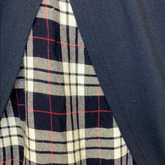 Navy blue v neck sweater w/flannel back - Picture 4 of 7